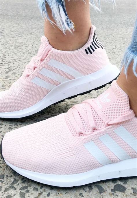 adidas sneakwrs|sneakers Adidas women.